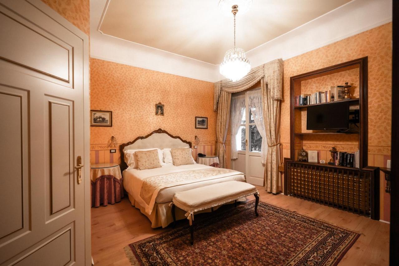 Castello Di Spessa - Residenze D'Epoca 호텔 카프리다 벨 프리울리 외부 사진